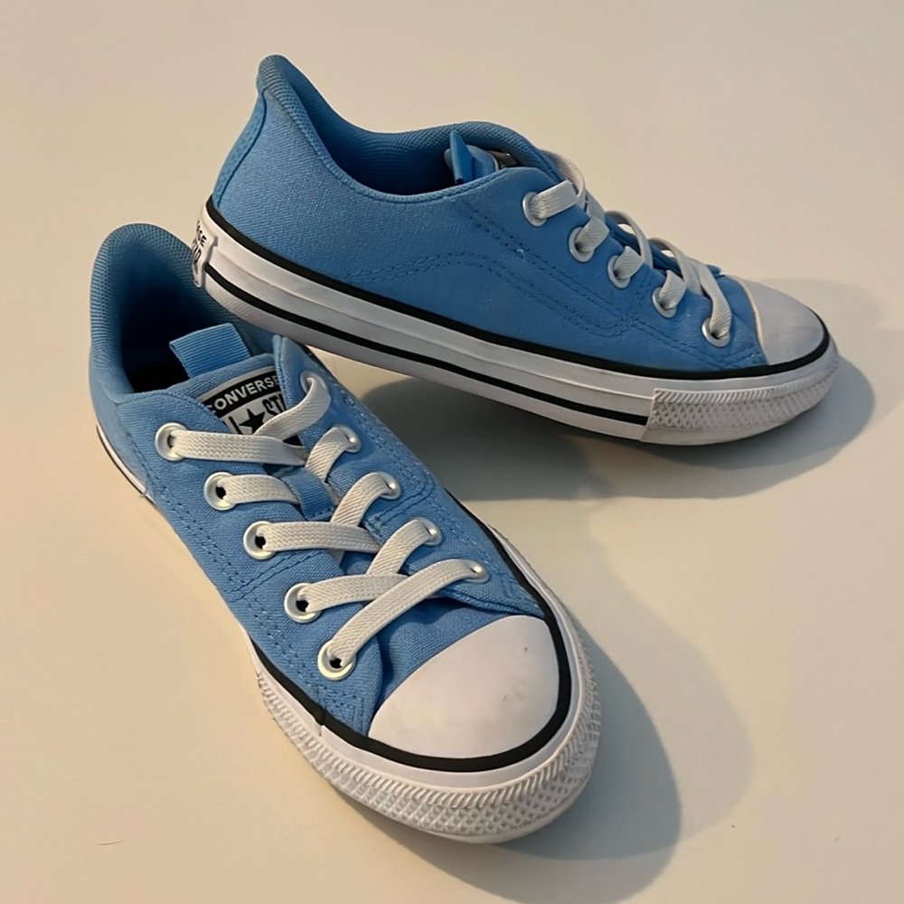 Converse All-Star, low rise, lace up sneaker